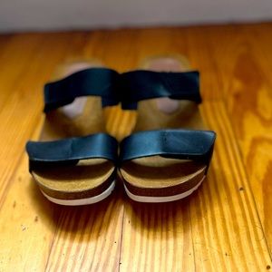 Brand New DNA Footwear Black Wedge Sandals Sz 39